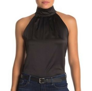 Kendall & Kylie Halter Keyhole Cutout Top Small